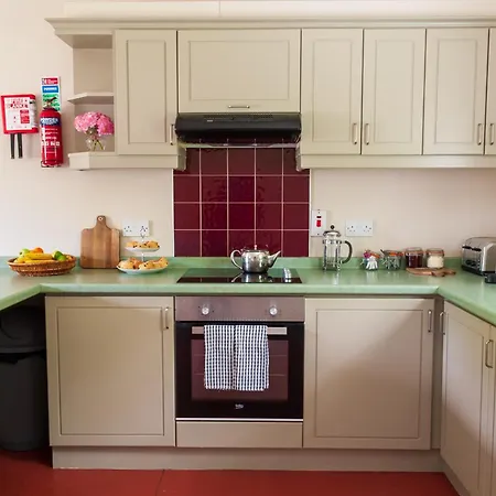 Lough Lannagh Self Catering Tatil Evi *
